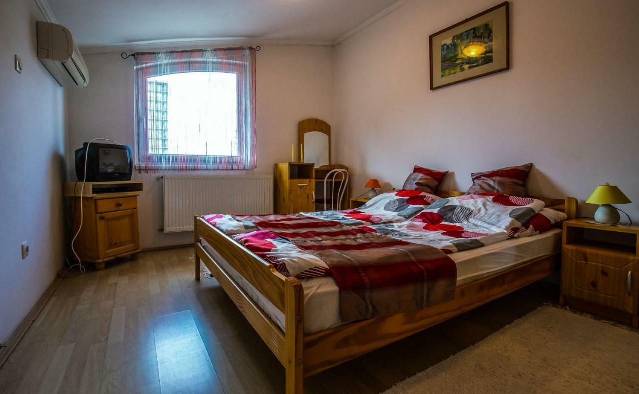 Kis-Gast Panoráma Apartman Hajdúszoboszló Exterior foto